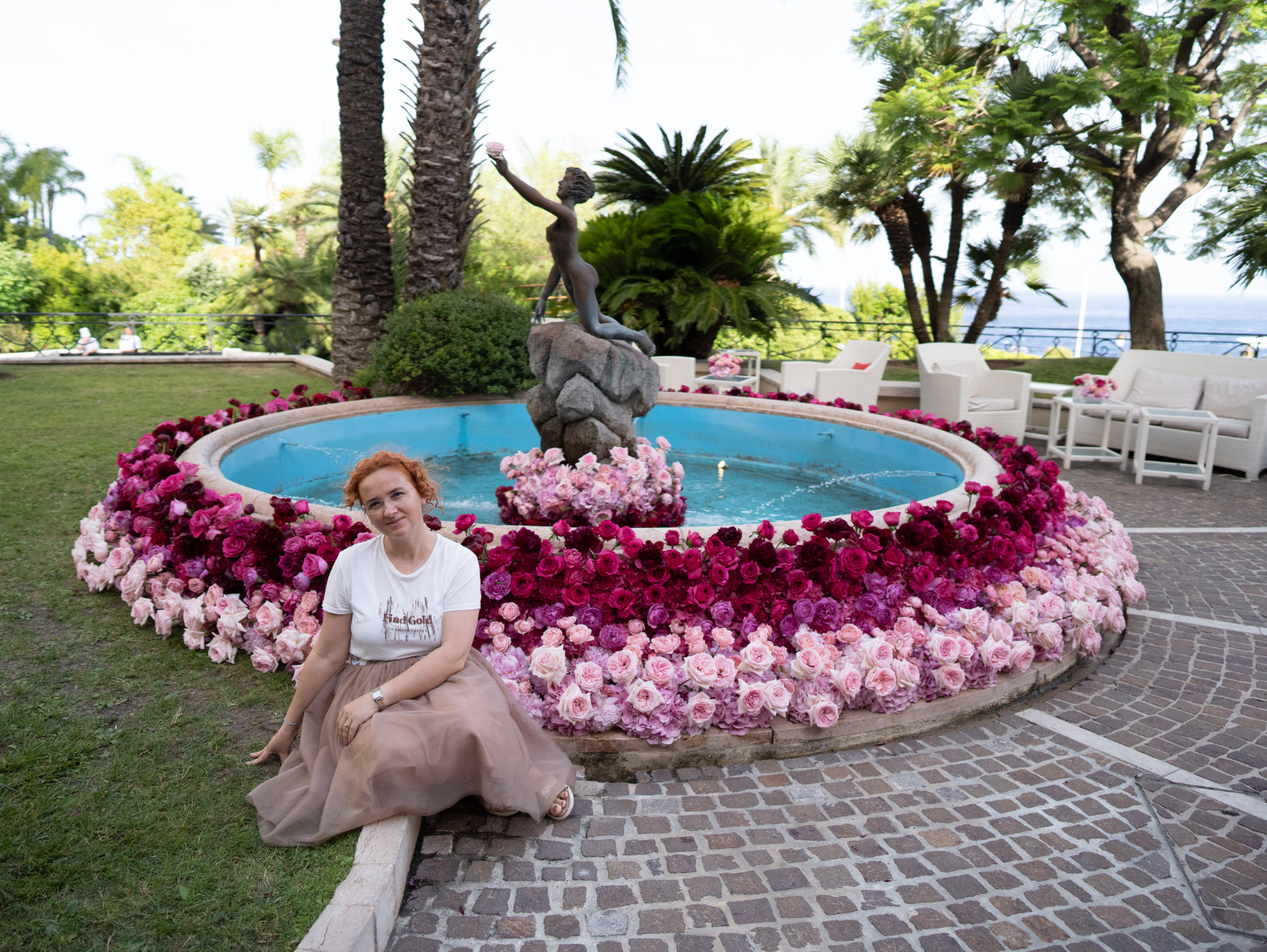decor floral fantana arteziana Monaco